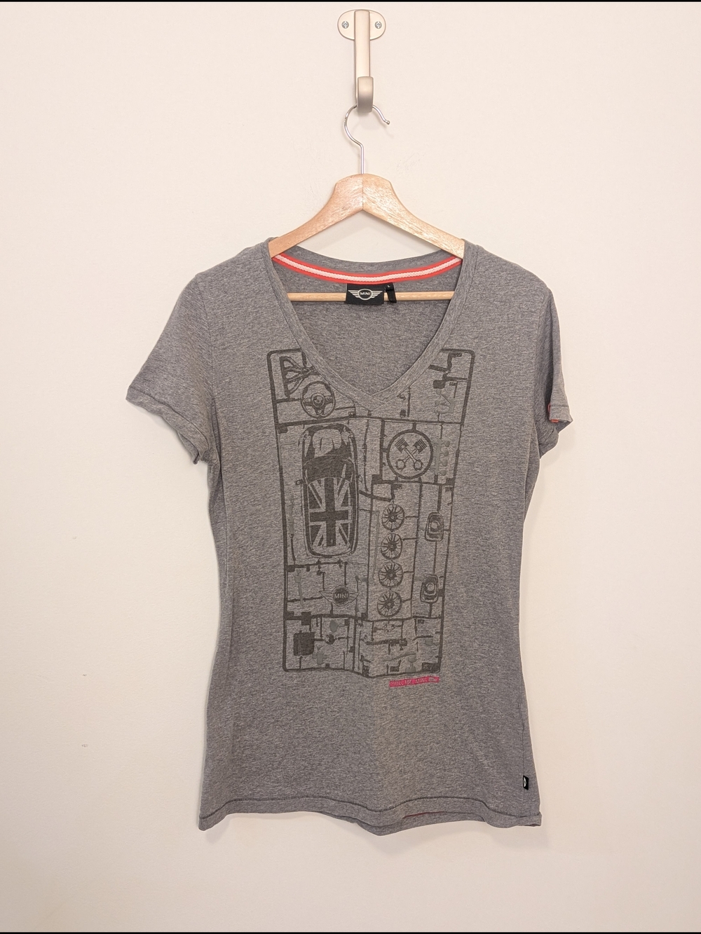 Mini Cooper Women's Gray V-Neck Graphic Tee Size Large